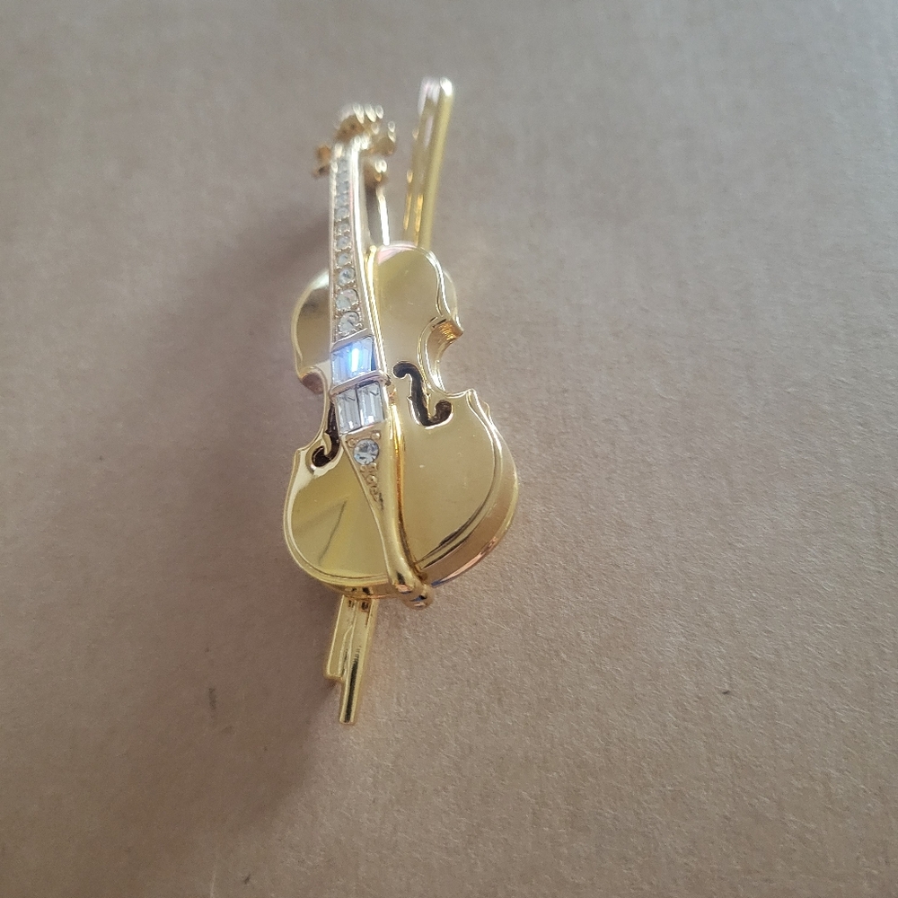 Swarovski Vintage Violin Pin